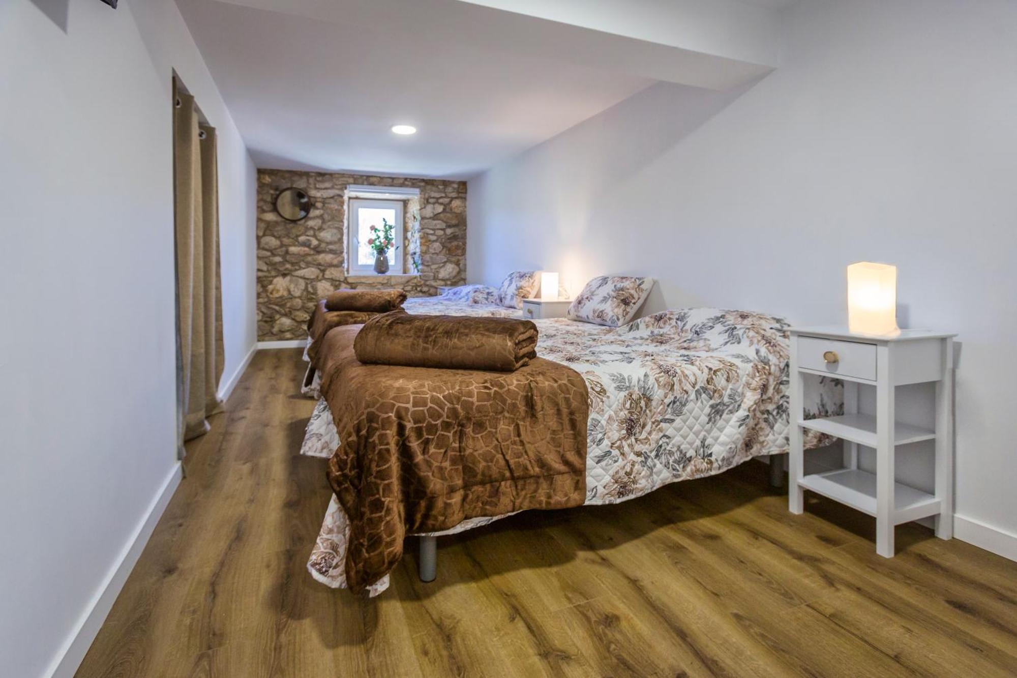 Casa Lela Dumbria Guest House ภายนอก รูปภาพ